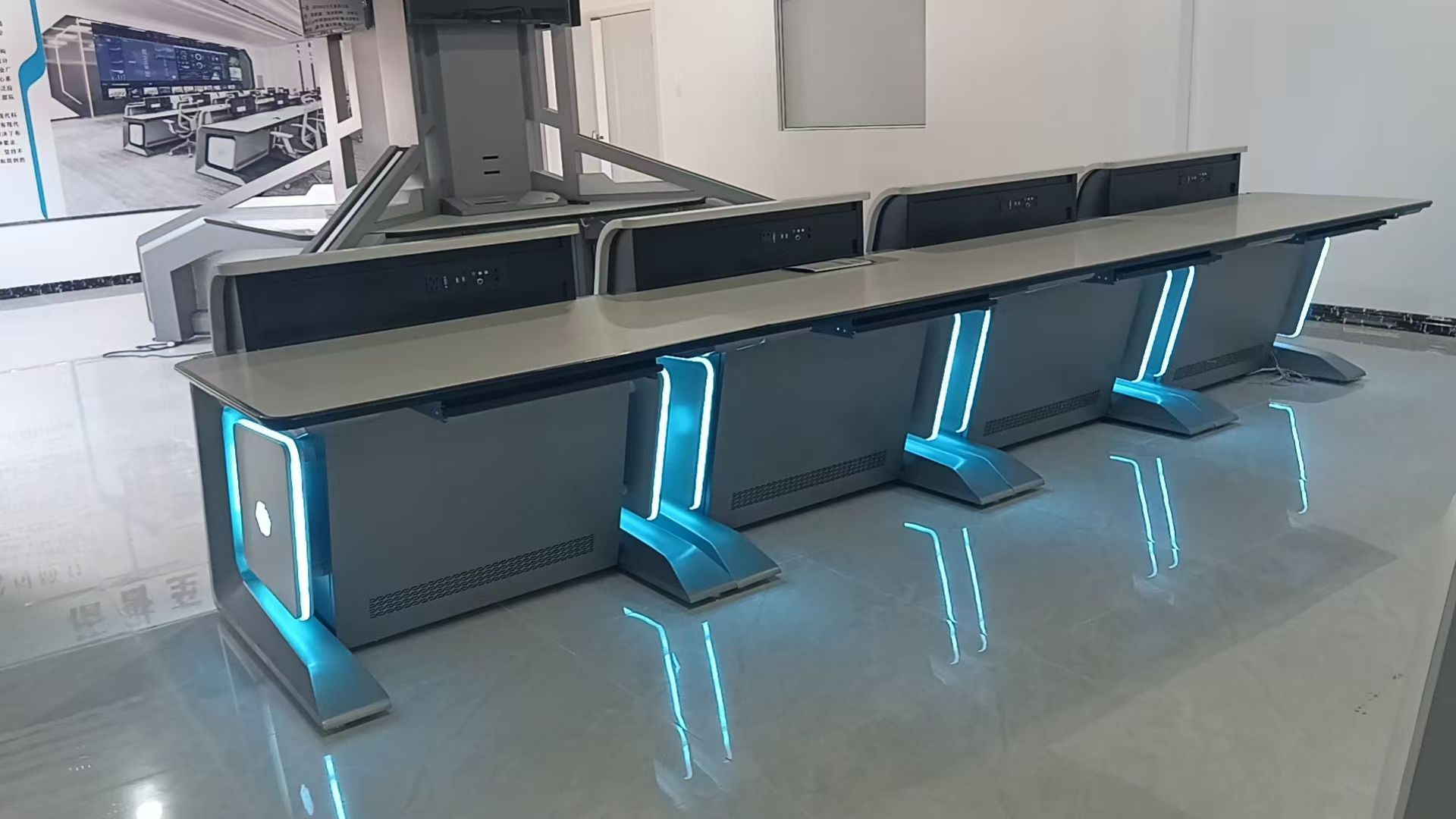 Long console row with LED lighting
