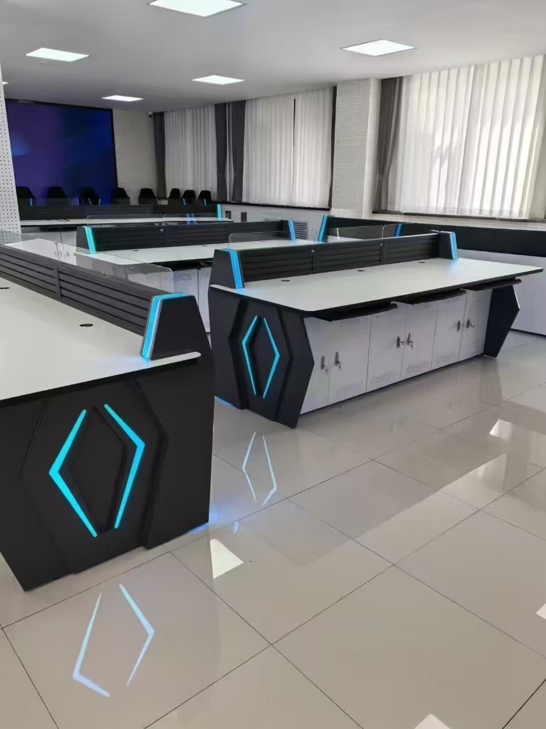 White-grey console series